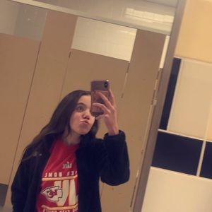 Meet your Posher, Kenzie